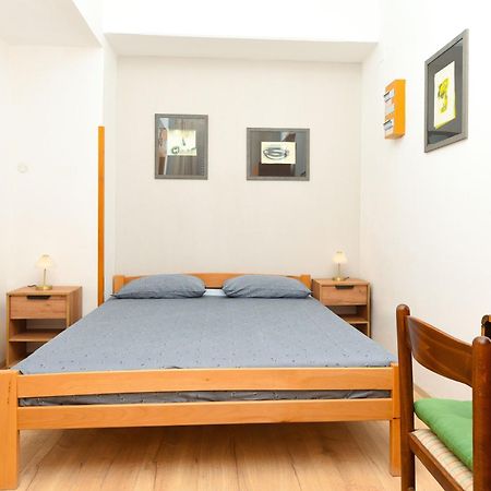 Apartmani Zupanic Koromačno المظهر الخارجي الصورة